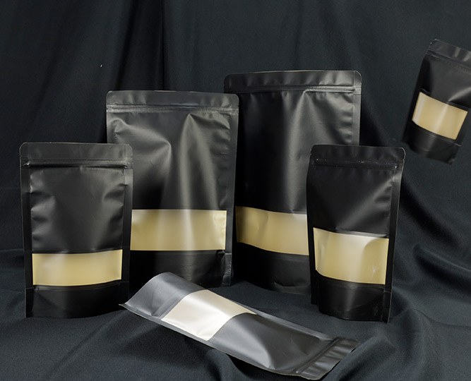Black Matte Window Kraft Bag detail 2