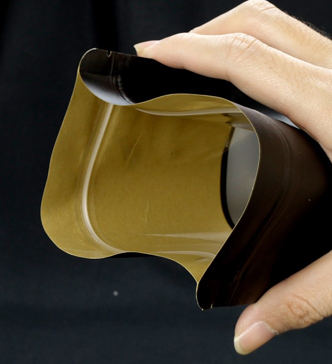 Black Matte Window Kraft Bag detail 3