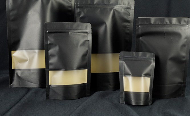 Black Matte Window Kraft Bag detail 7