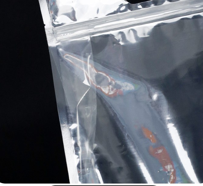 Clear Eight-Side-Seal Bag detail 4
