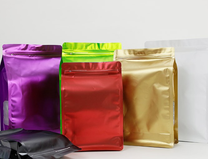 Colorful Side-Window Eight-Seal Bag detail 3