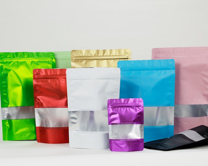 Colorful Window Stand-Up Bag detail 8