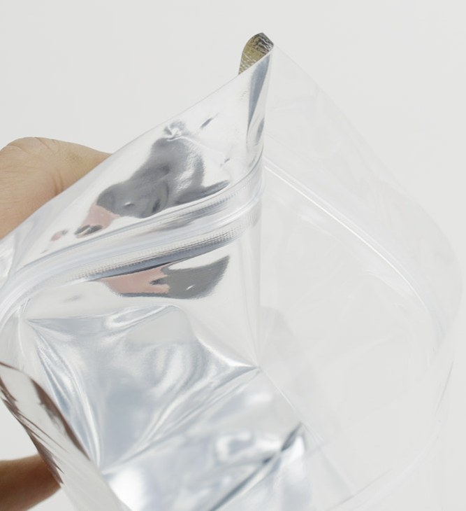 Combo Stand-Up Zipper Bag detail 3